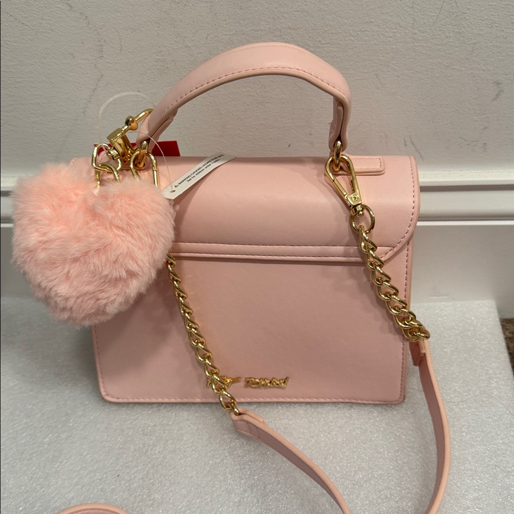 Betsey Johnson Valentine’s Day heart messages crossbody bag NWT heart charm - Picture 4 of 9
